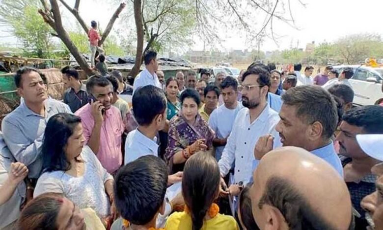 अयोध्या नगर क्षेत्र की कालोनियों में पुलिस रात्रि गश्त करे : राज्यमंत्री श्रीमती गौर 1 KSHITITECH 10 A12 1 KSHITITECH