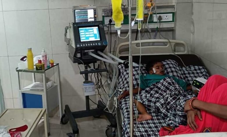 भोपाल के अस्पतालों की ओपीडी में बुखार, उल्टी-पेट दर्द और फेफड़े में संक्रमण के मरीजों संख्या बढ़ती जा रही 1 KSHITITECH 19A 55 KSHITITECH