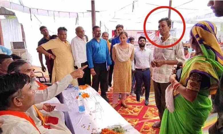 सुशासन तिहार: नशे में पहुंचा सचिव, सीईओ ने किया निलंबित 1 KSHITITECH 2 366 KSHITITECH