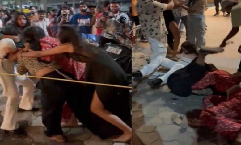 इंदौर में एक बार फिर नशे की हालत में लड़कियों ने जमकर हंगामा किया, मारपीट का वीडियो वायरल 1 KSHITITECH 20A 53 1 KSHITITECH