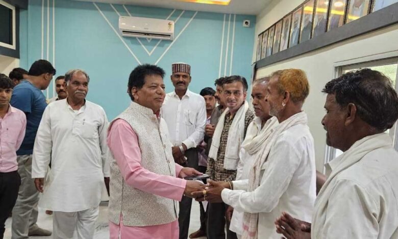 जनता की समस्याओं का समाधान करना एक सेवक के नाते मेरा धर्म - विधायक गोपाल सिंह इंजीनियर 1 KSHITITECH 21A 118 KSHITITECH