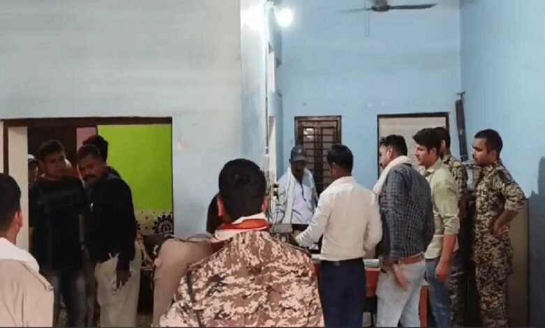 5 हजार की रिश्वत लेते लोकायुक्त ने पटवारी को दबोचा… किसान से सीमांकन के एवज में मांगे थे रुपए 1 KSHITITECH 26A 52 1 KSHITITECH