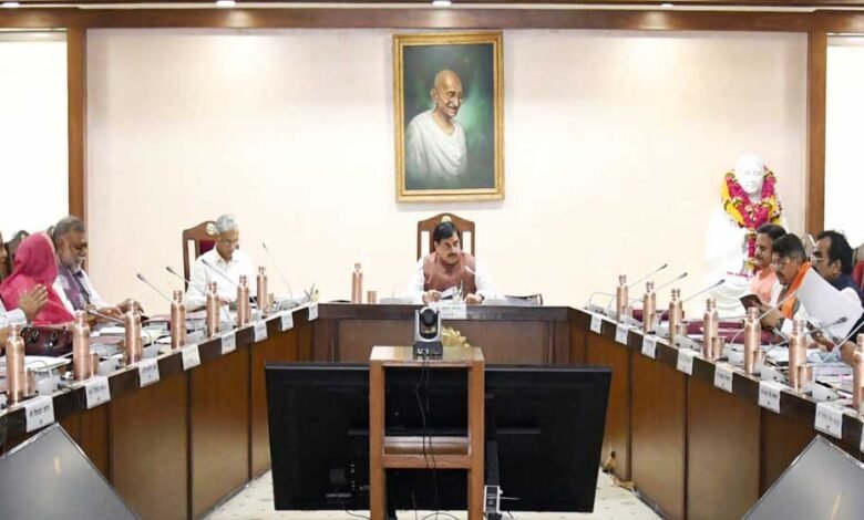 मध्य प्रदेश सरकार ने विभागों के विभागाध्यक्षों के वित्तीय अधिकार बढ़ाए, वित्तीय अधिकारों के प्रत्यायोजन 2025 को मंजूरी दी गई 1 KSHITITECH 27A 133 KSHITITECH