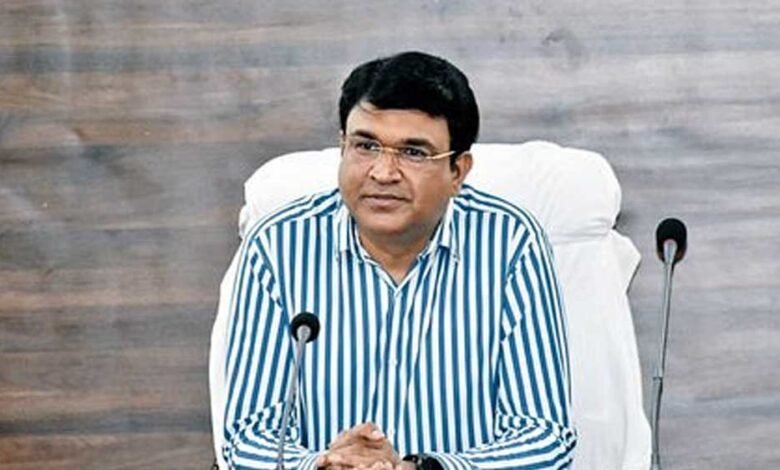 मऊगंज जिले में अवैध खनन पर प्रशासन की बड़ी कार्रवाई, खनन माफियाओं पर लगाया 10 करोड़ का जुर्माना 1 KSHITITECH 27A 70 KSHITITECH