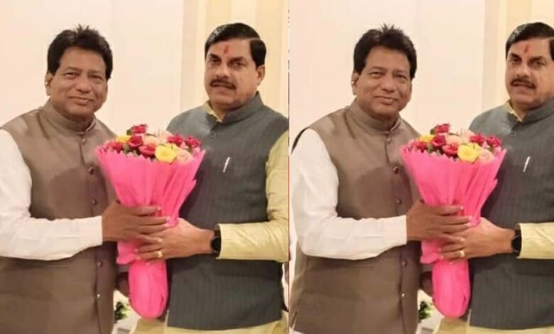 देर रात्रि में मुख्यमंत्री पहुचे डोडी-आष्टा, विधायक के नेतृत्व में किया भव्य स्वागत-सम्मान 1 Console Corptech Pradakshina Consulting Pvt Ltd 29A 126 Console Corptech Pradakshina Consulting Pvt Ltd