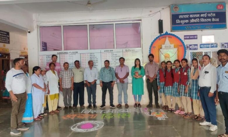 सामुदायिक स्वास्थ्य केन्दशहपुरा में विश्व माहवारी स्वच्छ्ता दिवस मनाया गया 1 KSHITITECH 31A 5 KSHITITECH