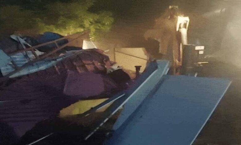 भोपाल में चर्चित क्लब 90 को लेकर प्रशासन ने सख्त कार्रवाई करते हुएकिय किया ध्वस्त 1 KSHITITECH 6A 111 KSHITITECH