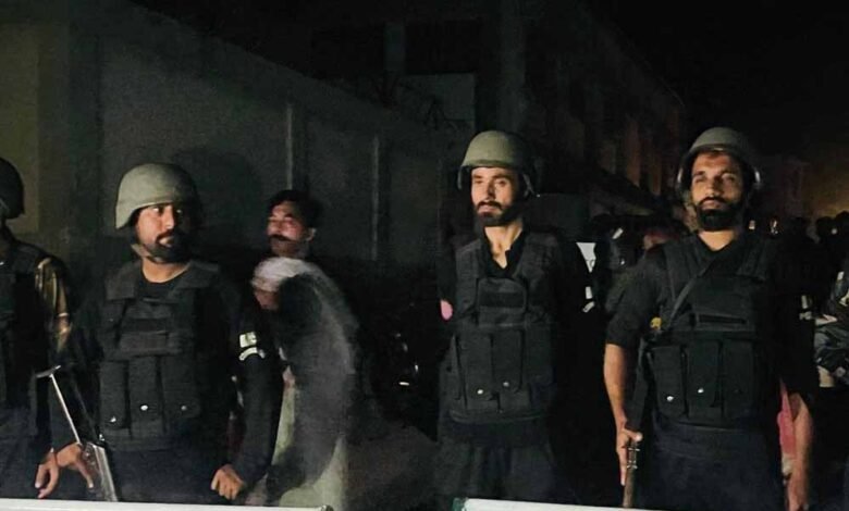 सेना ने स्कैल्प मिसाइल से पाकिस्तान के आतंकवादी ठिकानों को किया तबाह, एयरस्ट्राइक के बाद कैसे हैं पाकिस्तान के हालात पतली 1 KSHITITECH 7A 2 KSHITITECH
