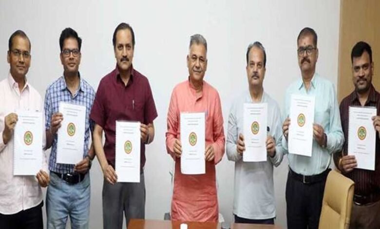 मंत्री परमार ने प्रदेश में तकनीकी एवं व्यावसायिक पाठ्यक्रमों में प्रवेश प्रक्रिया प्रारंभ, मार्गदर्शिका जारी 1 KSHITITECH 8A 23 2 KSHITITECH