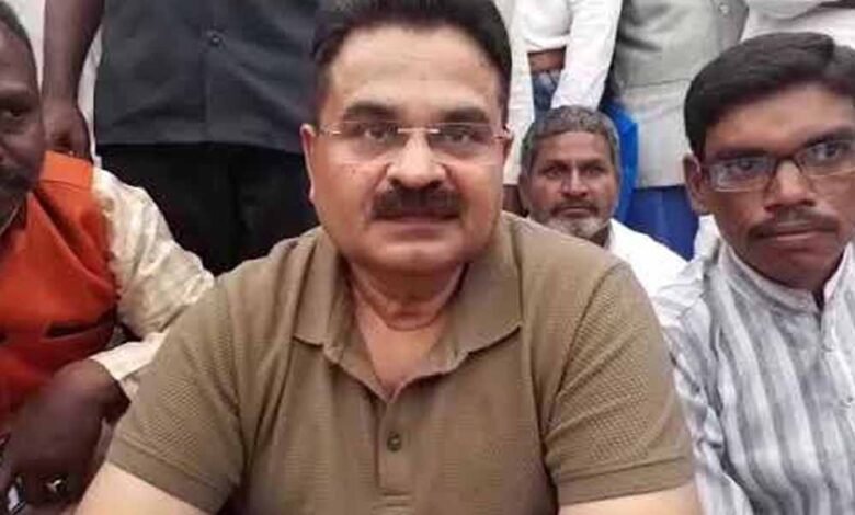 रिटायर्ड आईएफएस अधिकारी आजाद सिंह डबास ने आम आदमी पार्टी से इस्तीफा दिया 1 KSHITITECH 8A 62 KSHITITECH