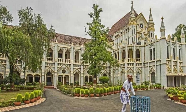 HC ने टाइगर रिजर्व बफर क्षेत्र में औद्योगिक गतिविधियों पर प्रतिबंध के स्पष्ट निर्देश, आरा मशीनों को हटाने के निर्देश 1 KSHITITECH High Court mp 200 4 2 KSHITITECH