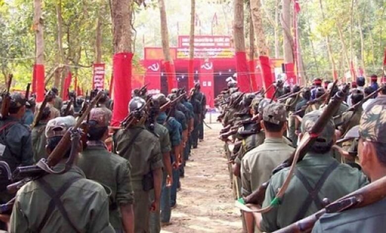 बीजापुर में नक्सलियों ने कांग्रेस कार्यकर्ता को उतारा मौत के घाट, छह महीने पहले की थी भाई की हत्या 1 KSHITITECH NaxalitesA 93 2 KSHITITECH