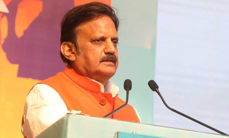 मध्य प्रदेश में विभागों में खाली पड़े पदों पर भर्ती की प्रक्रिया को तेज करने की कवायद शुरू 1 Console Corptech Pradakshina Consulting Pvt Ltd Rajendra Shukla 189 1 65 Console Corptech Pradakshina Consulting Pvt Ltd