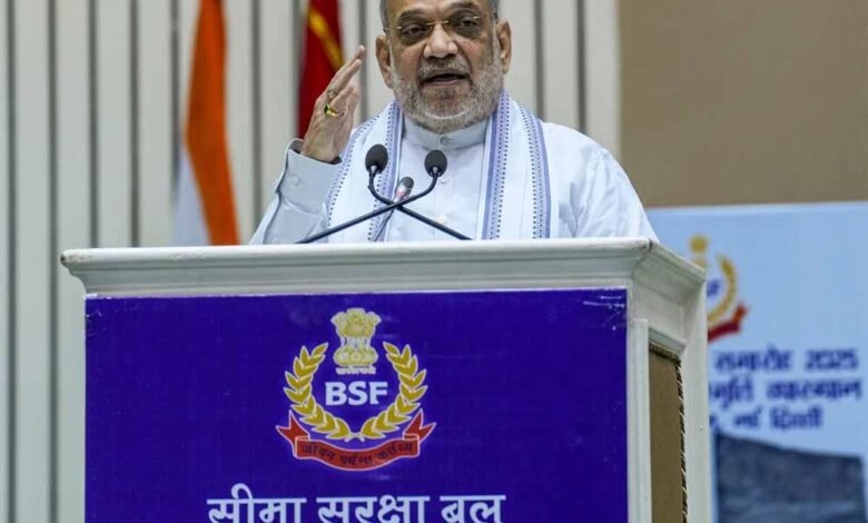 अमित शाह ने BSF की भूमिका की बांग्लादेश को दिलाई याद, तुम्हारा जन्म कैसे हुआ? मत भूलो 1 KSHITITECH amit 4 KSHITITECH