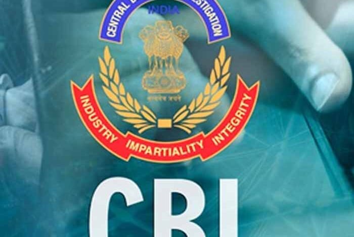 चंडोक को दिल्ली के अंतरराष्ट्रीय हवाई अड्डे पर सीबीआई ने हिरासत में लिया, आरोपी को अमेरिका से भारत प्रत्यर्पित किया 1 KSHITITECH cbi1 2 KSHITITECH