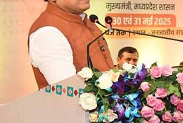 लोकतांत्रिक व्यवस्था को मजबूत करने का प्रभावी माध्यम है सोशल मीडिया : मुख्यमंत्री डॉ. यादव 1 KSHITITECH cm1 14 KSHITITECH