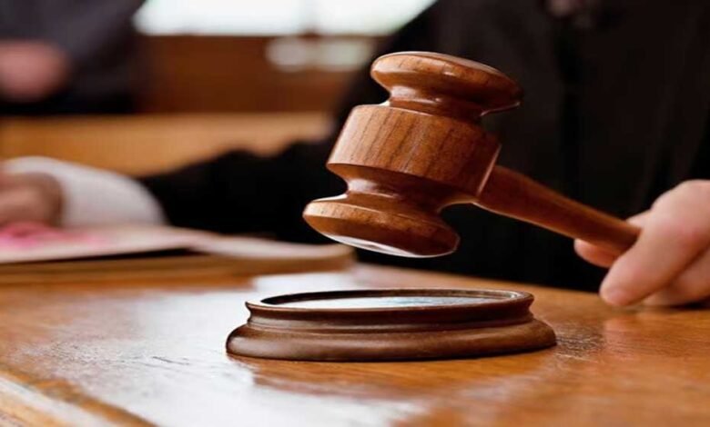 शादी के 9 साल बाद पति से अलग रहने लगी पत्नी के भरण पोषण का आदेश कुटुंब न्यायालय ने खारिज कर दिया 1 KSHITITECH court 105 1 2 KSHITITECH