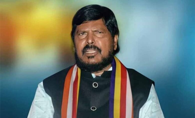 रामदास आठवले तंज कस्ते हुए कहा- राहुल गांधी पाकिस्तान की भाषा बोल रहे 1 KSHITITECH ramdas1 KSHITITECH