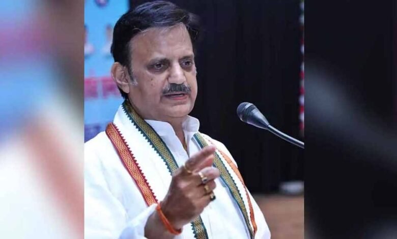 चिकित्सा अधोसंरचना सुदृढ़ीकरण की दिशा में मंत्रिपरिषद का महत्वपूर्ण निर्णय: राजेन्द्र शुक्ल 1 KSHITITECH sukl 7 KSHITITECH