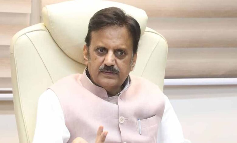 स्वास्थ्य के प्रति सामाजिक चेतना को संस्कार के रूप में विकसित करना होगा: उप मुख्यमंत्री शुक्ल 1 KSHITITECH sukl1 4 KSHITITECH