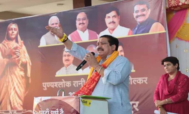 लोकमाता अहिल्याबाई की 300वीं जयंती पर उनके आदर्शों का किया स्मरण 1 KSHITITECH tetwal 1 KSHITITECH