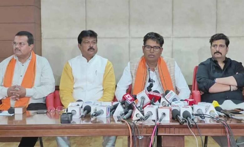 वित्त मंत्री चौधरी ने योग दिवस पर होने वाले कार्यक्रमों दी जानकारी, जनता से की शामिल होने की अपील 1 KSHITITECH 1 688 KSHITITECH