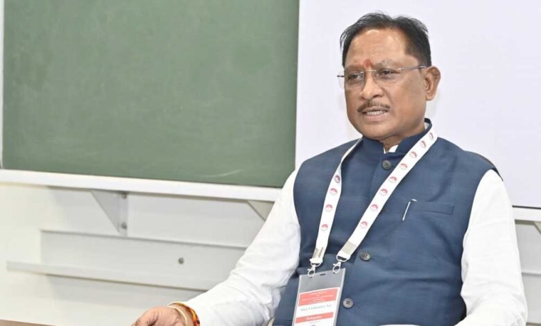 मुख्यमंत्री साय ने प्रशिक्षण प्राप्त कर रहे सभी युवाओं के उज्ज्वल भविष्य की कामना की 1 KSHITITECH 10A 6 1 KSHITITECH