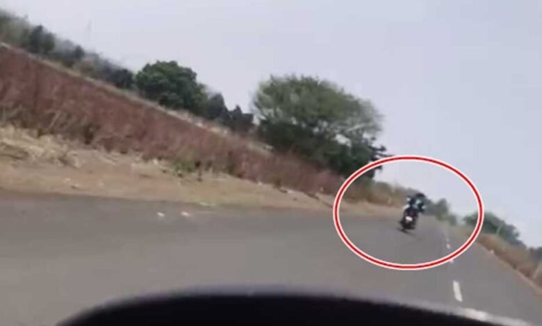 मंडला में एक हफ्ते के अंदर किडनैपिंग की दूसरी वारदात,कम्प्यूटर सेंटर के बाहर बुलाया और बाइक पर जबरन उठा ले गए 1 KSHITITECH 13A 64 KSHITITECH