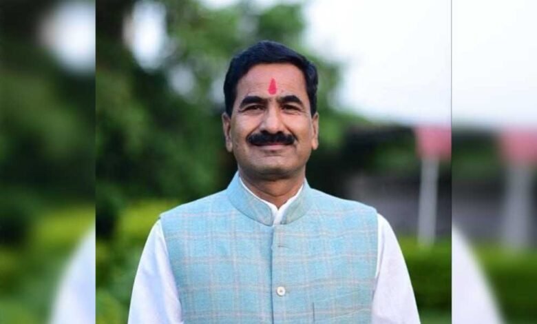 कांग्रेस को लगा जोरदार झटका, दिग्गज नेता ने छोड़ी पार्टी, जीतू पटवारी को दिया इस्तीफा 1 KSHITITECH 16A 85 KSHITITECH