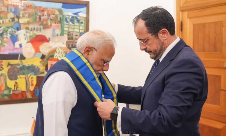 तुर्की के पड़ोसी देश साइप्रस ने PM मोदी को दिया सर्वोच्च नागरिक सम्मान, बोले- ये हमारी दोस्ती का प्रतीक है 1 KSHITITECH 16A 93 KSHITITECH