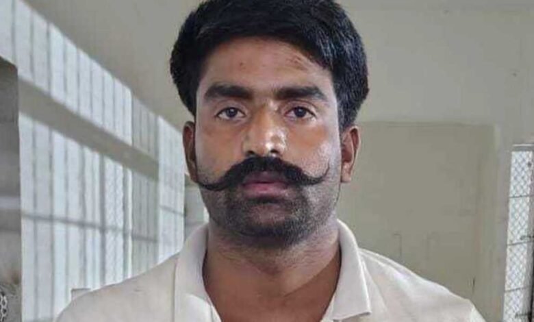 पुलिस भर्ती परीक्षा में साल्वर का खुलासा, आरोपी गिरफ्तार, दस्तावेजों की जांच में पकड़ा गया, पुलिस ने किया केस दर्ज 1 KSHITITECH 19A 68 1 KSHITITECH
