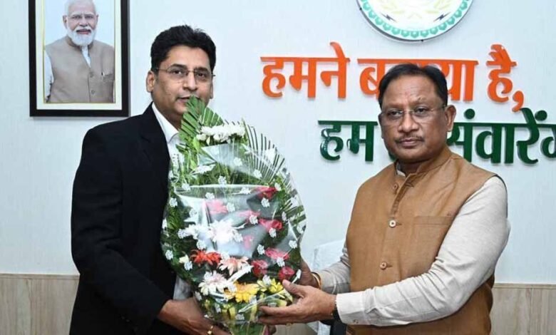 मुख्यमंत्री साय ने ‘जीएसटी लॉ मैनुअल 2025’ का किया विमोचन 1 KSHITITECH 2 176 KSHITITECH