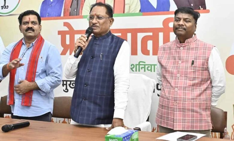 मुख्यमंत्री साय से बीजापुर के सुदूर गांवों के युवाओ ने की मुलाकात, रखी अपनी बात 1 KSHITITECH 2 307 KSHITITECH