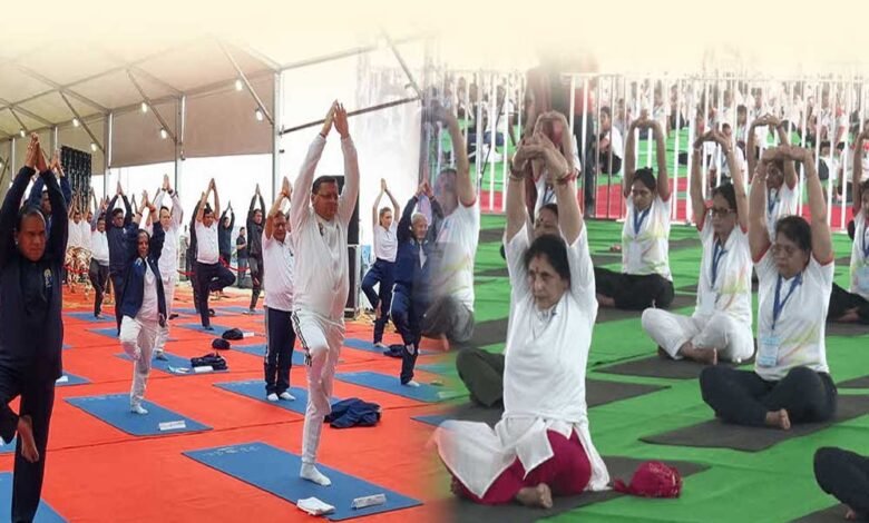 देश में योग नीति लागू करने वाला पहला राज्य बना उत्तराखंड, गैरसैंण से दुनिया में गया योग का संदेश, राष्ट्रपति, सीएम, जवानों, आमजनों ने किया योग 1 KSHITITECH 21A59 KSHITITECH