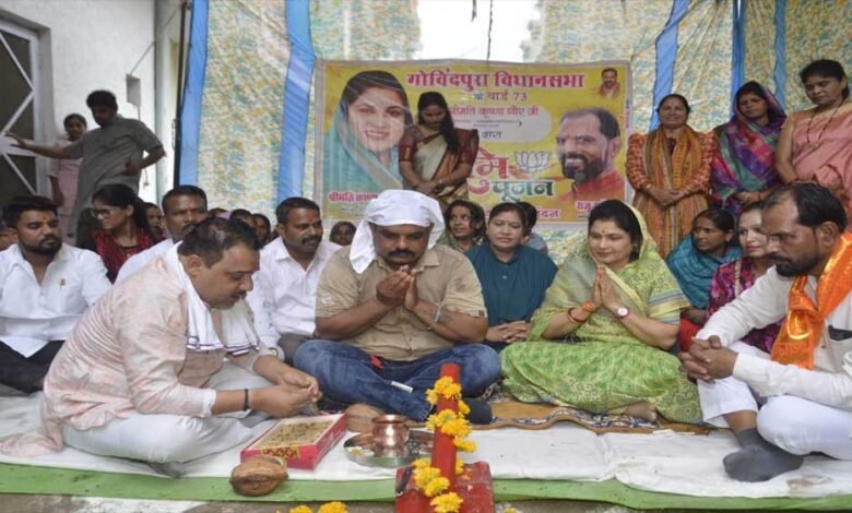 राज्यमंत्री श्रीमती गौर ने गोविंदपुरा क्षेत्र में विभिन्न विकास कार्यों का किया भूमि-पूजन 1 KSHITITECH 25 A 115 KSHITITECH