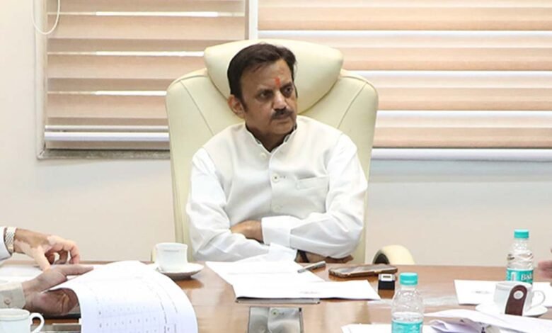 उप मुख्यमंत्री शुक्ल 15वें वित्त आयोग एवं पीएम-अभिम अंतर्गत स्वास्थ्य विकास कार्यों की संभागवार वृहद समीक्षाने 1 KSHITITECH 2A 137 KSHITITECH
