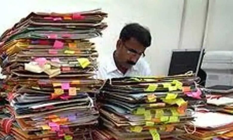सरकारी कर्मचारियों को अब नए तरीके से लेना होगा ‘अवकाश, नहीं तो कटेगा वेतन 1 KSHITITECH 30A 51 KSHITITECH