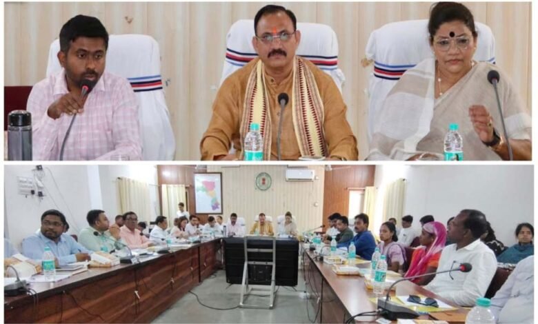 भरतपुर क्षेत्र में हो रही अवैध वनों की कटाई पर रोक लगाने के लिए सख्त कदम उठाए...रेणुका सिंह 1 KSHITITECH 3A 107 1 KSHITITECH