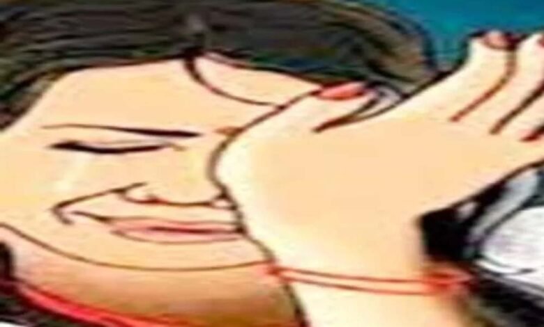 खंडवा: पति की वहशियाना हरकत से परेशान पत्नी ने कोतवाली थाने में शिकायत दर्ज कराई 1 KSHITITECH 3A 48 KSHITITECH