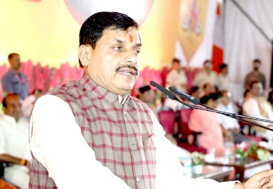 मुख्यमंत्री डॉ. यादव मंदसौर में हुए मां कुलदेवी पूजन कार्यक्रम में वर्चुअली हुए शामिल 1 KSHITITECH 3A 9 KSHITITECH