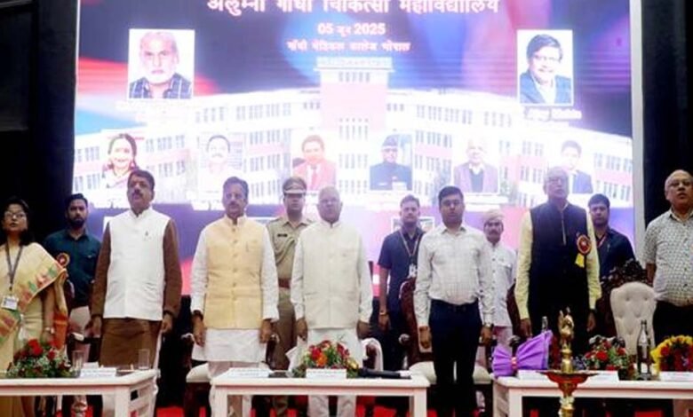 शादी के पूर्व जेनेटिक कार्ड मिलान जरूर किया जाये: राज्यपाल पटेल 1 KSHITITECH 5A145 1 KSHITITECH