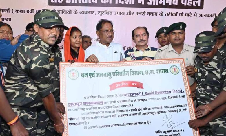 रणजीता स्टेडियम परिसर में लगाए सिंदूर के पौधे, पर्यावरण संरक्षण का दिया संदेश 1 KSHITITECH 6 1 KSHITITECH