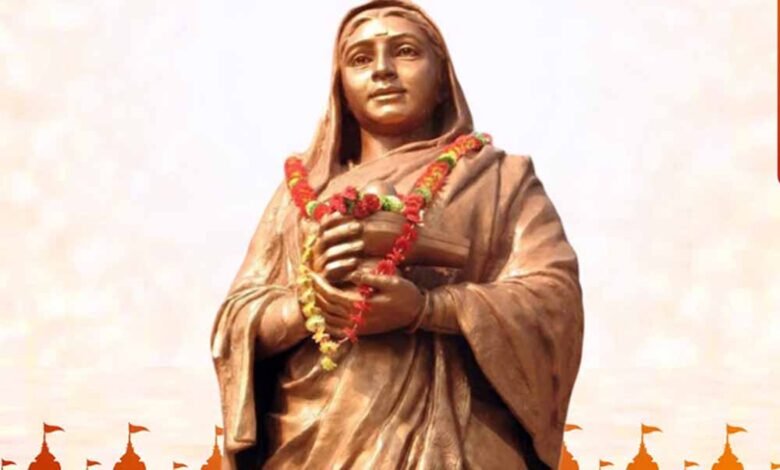 पुण्यश्लोका लोकमाता देवी अहिल्याबाई होल्कर की 300वीं जयंती पर स्मरण प्रसंग 1 KSHITITECH devi KSHITITECH