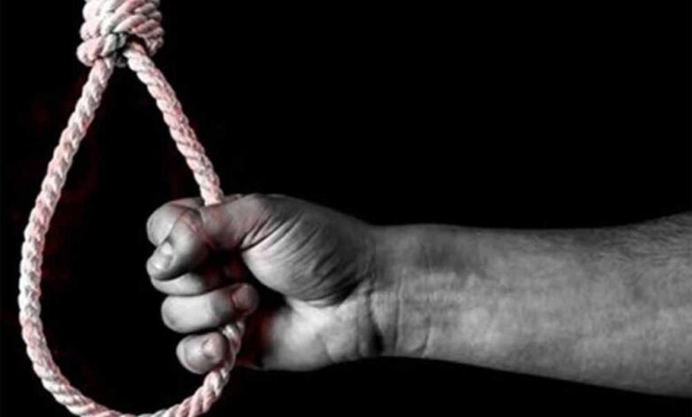 गुजरात के सूरत में 16 साल के लड़के ने अपने ही बर्थडे वाले दिन आत्महत्या कर ली, केक लेने बाहर गए थे मम्मी-पापा 1 KSHITITECH fasi1 KSHITITECH