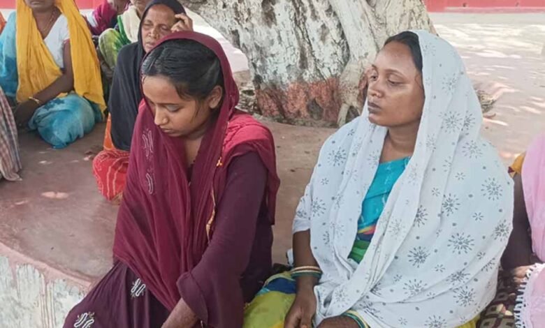 बारात में डीजे पर डांस को लेकर ग्रामीणों ने बारातियों के साथ ही दूल्हे और उसके पिता को पीट दिया, हुई मौत 1 KSHITITECH ga1 KSHITITECH