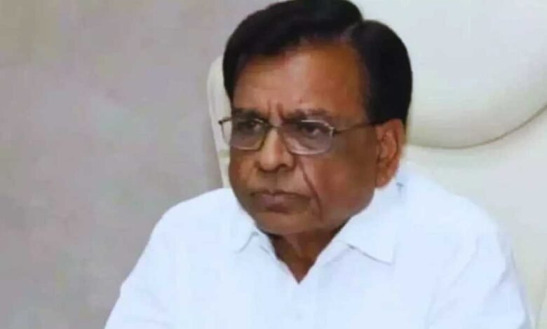 उप मुख्यमंत्री देवड़ा ने प्रदेश के सभी कर्मचारियों के डाटा को समय पर अपडेट करने के निर्देश जिम्मेदार अधिकारियों को दिये 1 KSHITITECH jagdish deora6 1 KSHITITECH