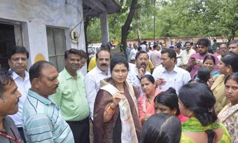 जनसेवा ही हमारा परम कर्तव्य जनहित सर्वोपरि है : राज्यमंत्री श्रीमती गौर 1 KSHITITECH krashna KSHITITECH