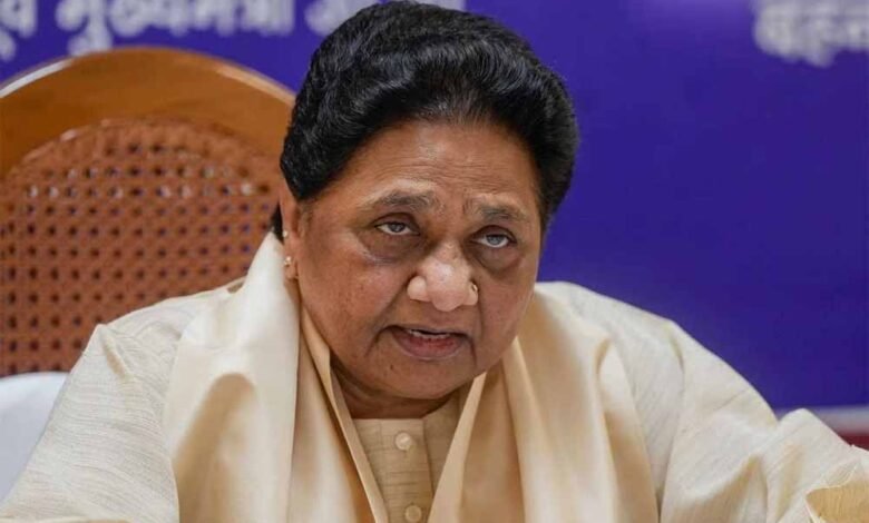 तबादलों में भ्रष्टाचार के मामलों की विजिलेंस और एसआईटी बनाकर जांच की जानी चाहिए: मायावती 1 KSHITITECH maya1 1 KSHITITECH