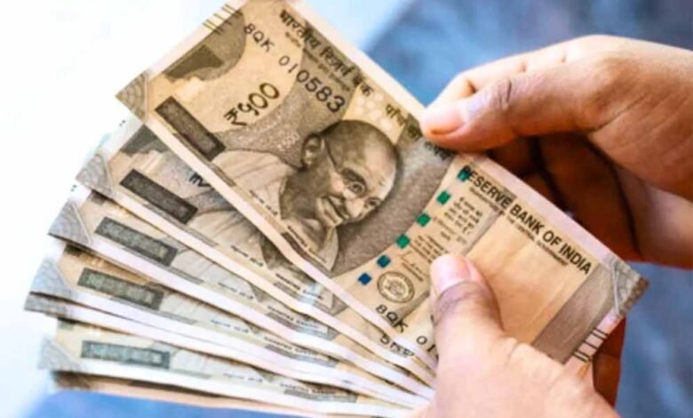 50 हजार सरकारी कर्मचारियों को 6 महीने से नहीं मिली सैलरी, मध्य प्रदेश में 230 करोड़ का वेतन घोटाला 1 KSHITITECH mony1 KSHITITECH