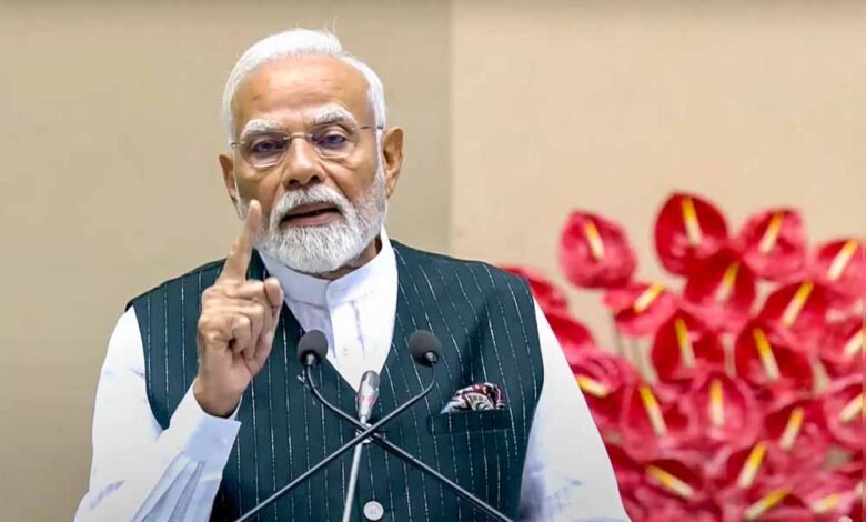 पीएम मोदी ने कहा- ‘ऑपरेशन सिंदूर’ ने आतंकवाद के खिलाफ भारत का सख्त रुख दुनिया के सामने स्पष्ट कर दिया 1 KSHITITECH pm modi1 2 KSHITITECH